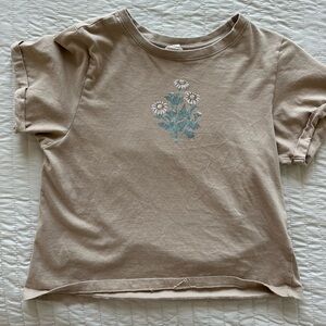 Basic cropped graphic tee